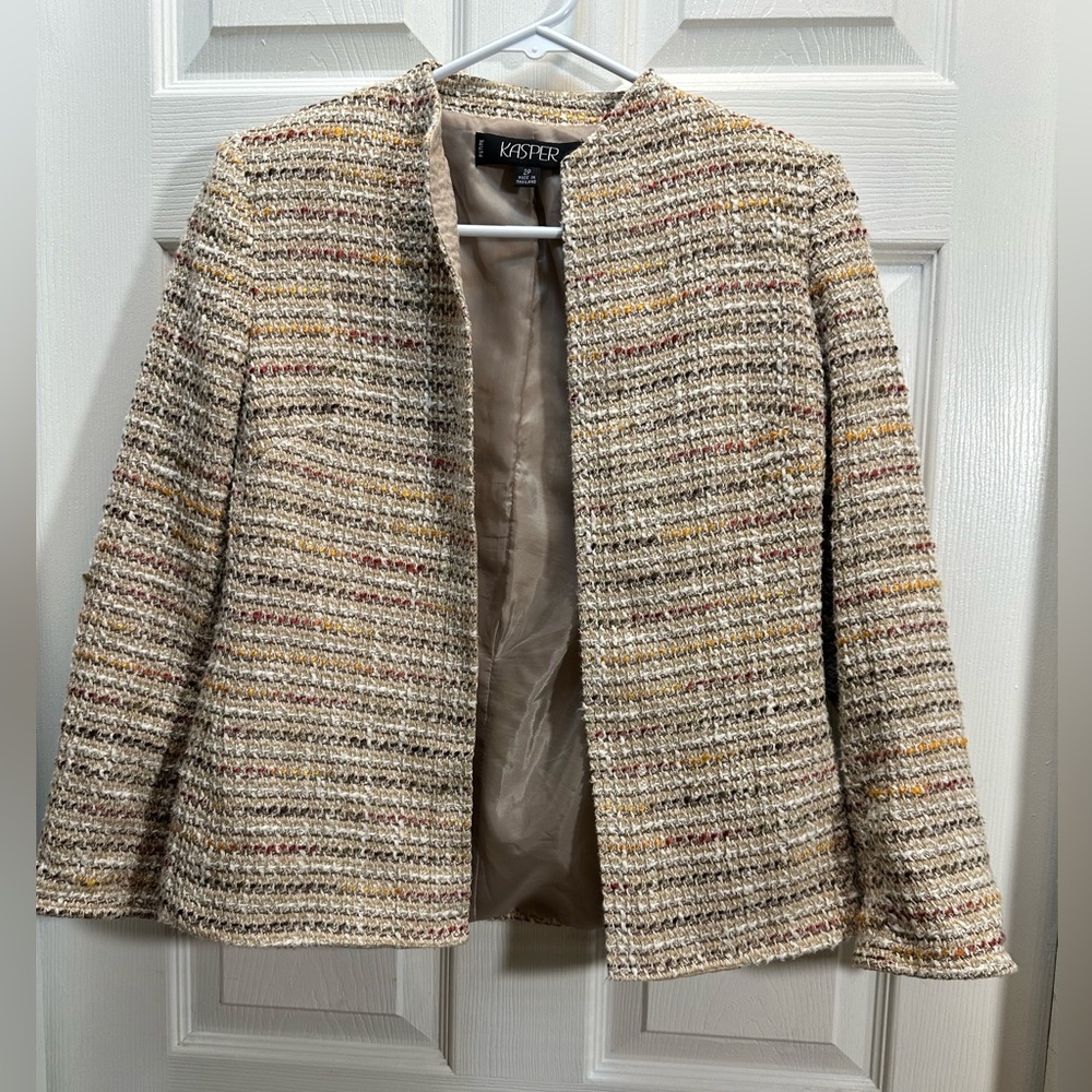 Kasper Open-Front Tweed Jacket in Beige with Multi-Color Flecks